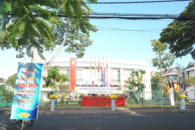 Trung tâm Văn hóa Hội nghị tỉnh là nơi từng diễn ra nhiều kỳ đại hội của Phật giáo tỉnh Trung tâm Văn hóa Hội nghị tỉnh là nơi từng diễn ra nhiều kỳ đại hội của Phật giáo tỉnh