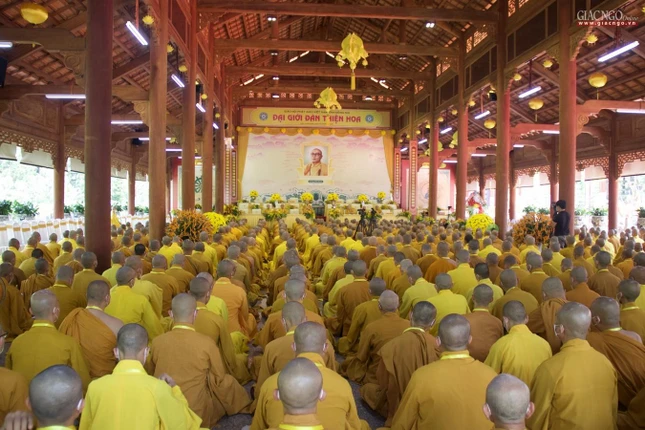 Sinh hoạt về nội quy giới đàn đến các giới tử Tỳ-kheo