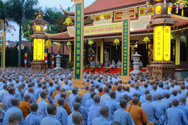 Những sinh hoạt đầu tiên tại giới trường Ni tại thiền viện Linh Chiếu