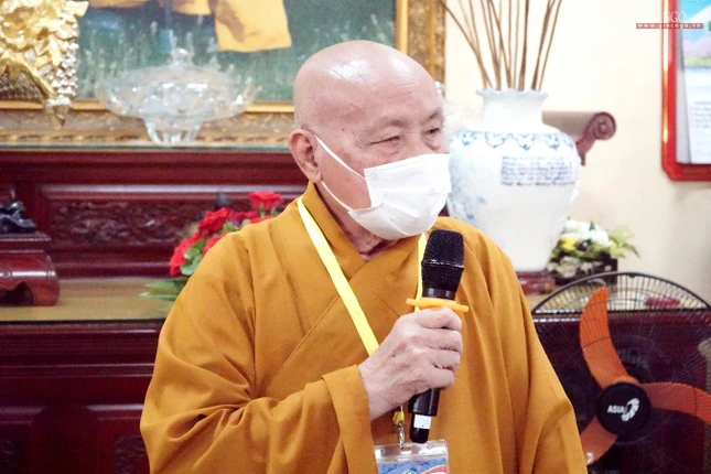 Hòa thượng Thích Nhật Quang sách tấn giới tử trước kỳ khảo hạch Hòa thượng Thích Nhật Quang sách tấn giới tử trước kỳ khảo hạch