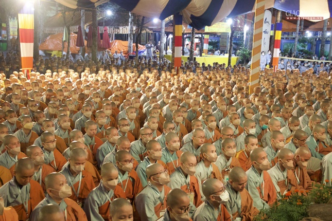 Hướng lòng thanh tịnh đón nhận lời giáo giới Hướng lòng thanh tịnh đón nhận lời giáo giới