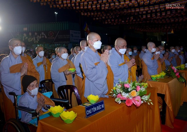 Ni trưởng Thích nữ Như Giác và chư Ni tham dự Ni trưởng Thích nữ Như Giác và chư Ni tham dự