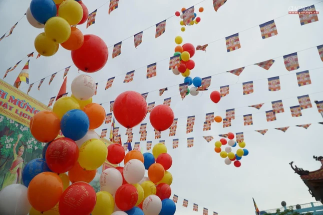 Cầu nguyện hòa bình cho nhân loại