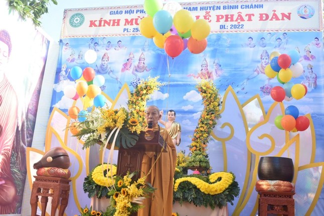 Hòa thượng Thích Thiện Đức cung tuyên Thông điệp của Trưởng lão Quyền Pháp chủ GHPGVN