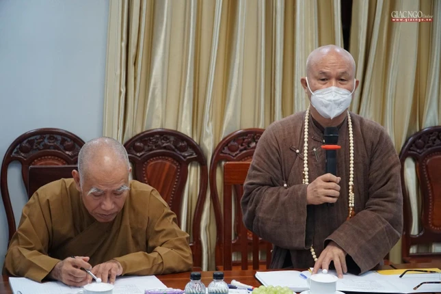 Thượng tọa Thích Giác Dũng phát biểu cho biết cần thực hiện nghiêm quy chế tuyển sinh