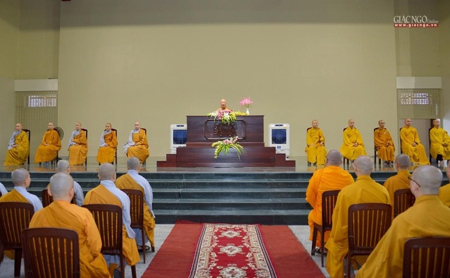 Đức Quyền Pháp chủ GHPGVN có thời pháp thoại về ý nghĩa tri ân và cầu nguyện trong mùa Vu lan - Báo hiếu