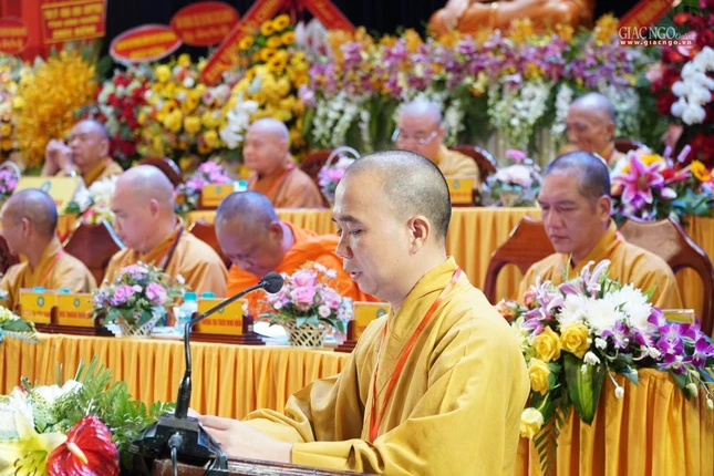 Đại đức Thích Giác Đạo thông qua Nghị quyết Đại hội Phật giáo tỉnh lần VI