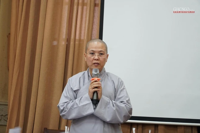 Ni sư Thích nữ Diệu Hiếu, Trung tâm nghiên cứu Thiền học Nam truyền