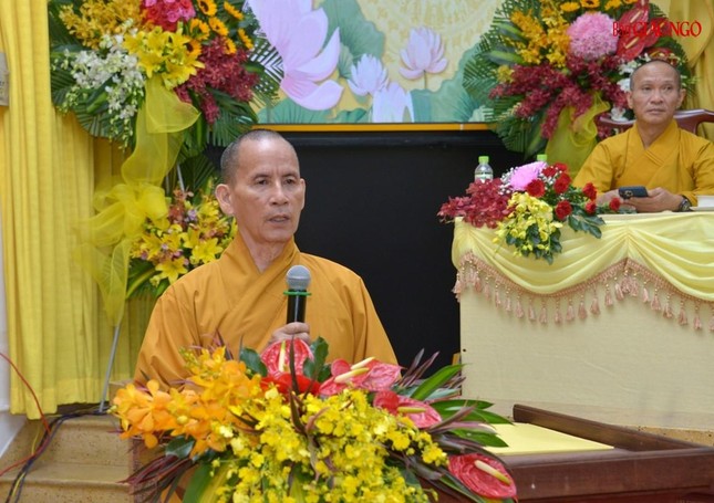 Hòa thượng Thích Thiện Thống phát biểu cảm tạ