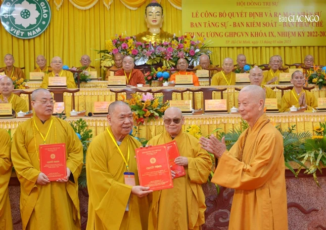 Hòa thượng Thích Thiện Pháp, Phó Chủ tịch Thường trực Hội đồng Trị sự, Trưởng ban Kiểm soát T.Ư