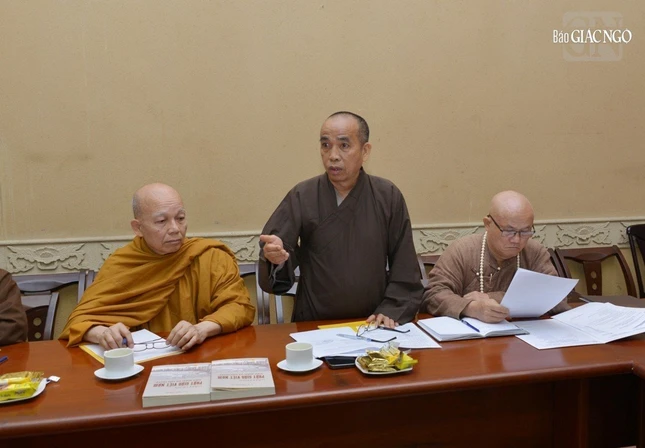 Thượng toạ Thích Viên Trí, Phó Viện trưởng, Trưởng khoa Triết học Phật giáo