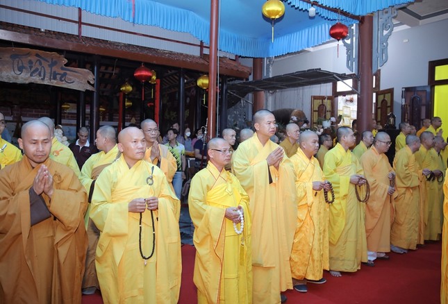 Chư tôn đức Tăng pháp hữu đồng sự, đồng hạnh hộ niệm Chư tôn đức Tăng pháp hữu đồng sự, đồng hạnh hộ niệm