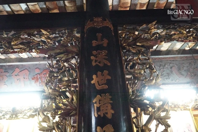 ... câu đối có giá trị vẫn được lưu giữ và bảo tồn