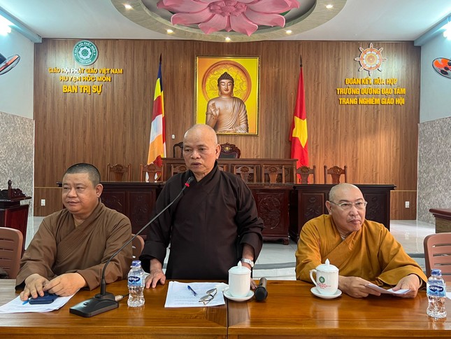 Hoà thượng Thích Thiện Minh ban đạo từ Hoà thượng Thích Thiện Minh ban đạo từ