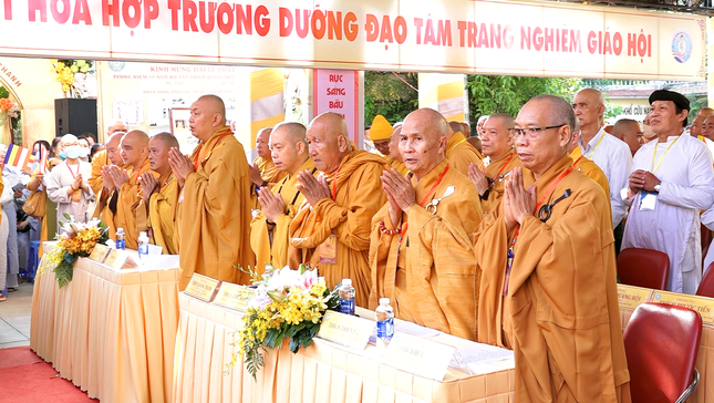 Niệm Phật cầu gia hộ