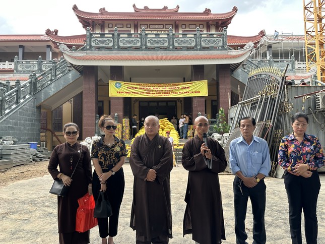 Thượng tọa Thích Thiện Quý phát biểu