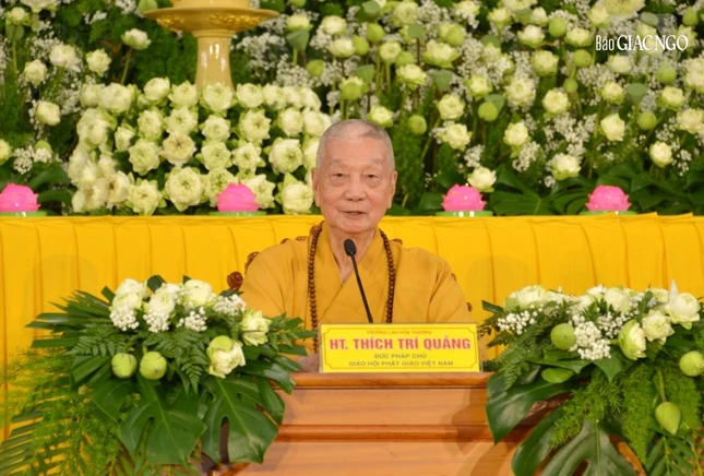 Đức Pháp chủ GHPGVN ban đạo từ tại lễ khai mạc Đức Pháp chủ GHPGVN ban đạo từ tại lễ khai mạc