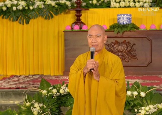 Hòa thượng Thích Tâm Đức ban đạo từ