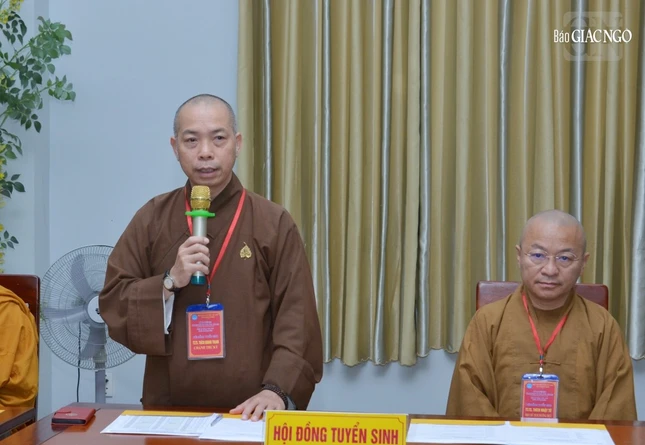 Thượng tọa Thích Quang Thạnh, Thư ký Hội đồng tuyển sinh phổ biến các nội quy dành cho Giám thị coi thi