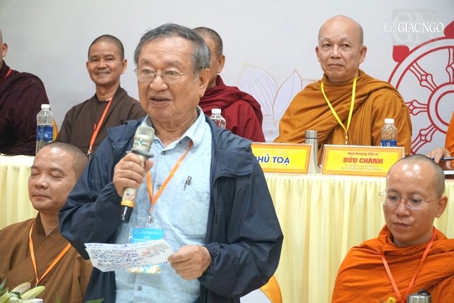 Bác sĩ Đỗ Hồng Ngọc chia sẻ mối liên hệ giữa thiền và y khoa Bác sĩ Đỗ Hồng Ngọc chia sẻ mối liên hệ giữa thiền và y khoa