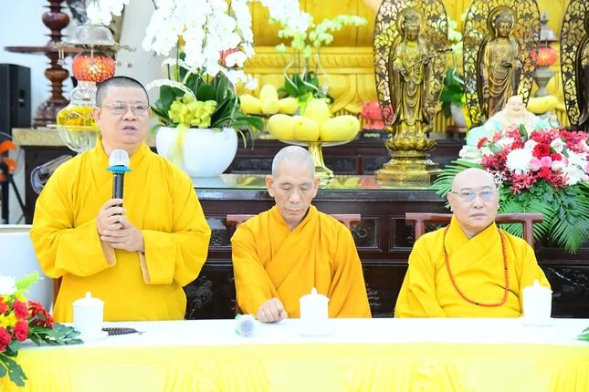 Thượng tọa Thích Minh Thanh phát biểu