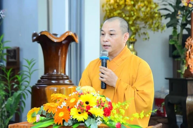 Đại đức Thích Quang Nghĩa, Chánh Thư ký Ban Trị sự GHPGVN Q.Gò Vấp báo cáo công tác tổ chức khóa An cư kiết hạ Phật lịch 2568