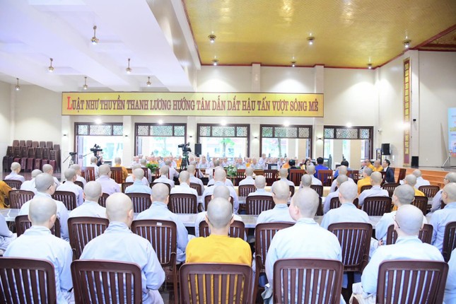 Quang cảnh buổi lễ khai mạc Quang cảnh buổi lễ khai mạc