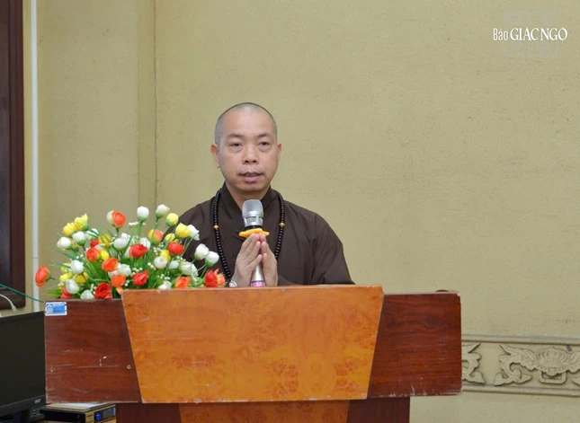 Thượng tọa Thích Quang Thạnh phổ biến Nội quy kỳ thi