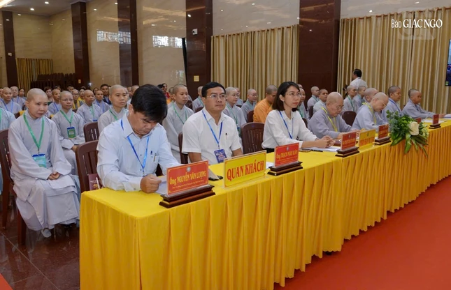 Đại biểu tham dự