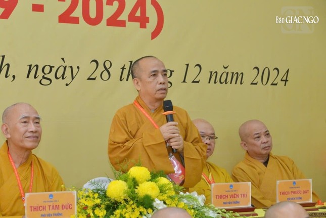 Thượng tọa Thích Viên Trí phát biểu chỉ đạo Thượng tọa Thích Viên Trí phát biểu chỉ đạo