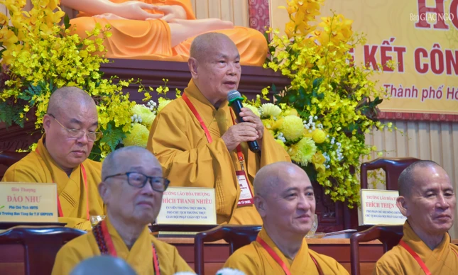 Trưởng lão Hòa thượng Thích Thiện Nhơn ban đạo từ