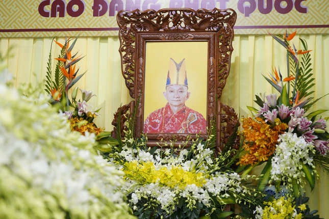 Phước Lâm từ nay vắng bóng thầy