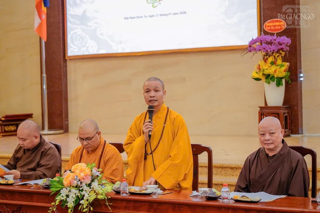 Thượng tọa Thích Minh Quang nói về việc thực hành nghi lễ tại miền Bắc