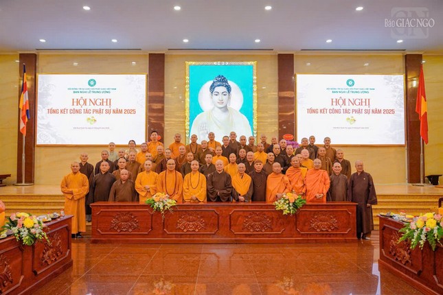 Lưu niệm Lưu niệm