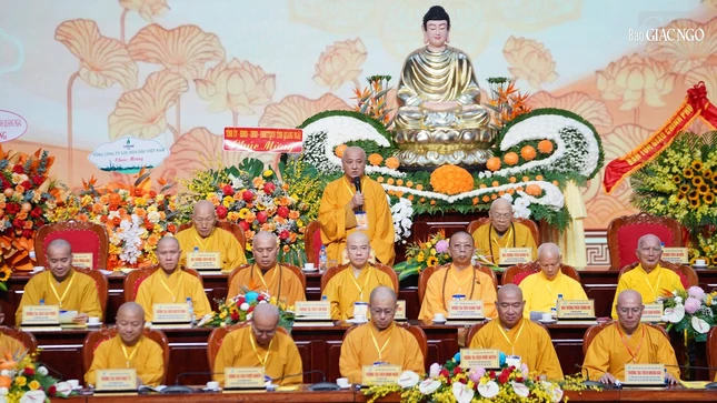 Hòa thượng Thích Huệ Thông ban đạo từ