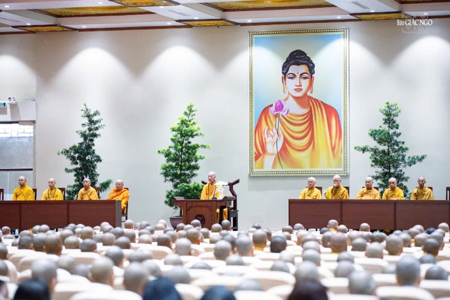 An cư là cơ hội quý báu để thúc liễm thân tâm và nêu cao tinh thần lục hòa cộng trụ
