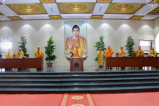 Niệm Phật cầu gia hộ