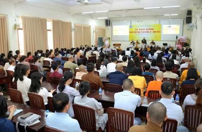 Lễ khai giảng khóa XI- năm 2025 tại Cở sở I - Ảnh: Bảo Toàn