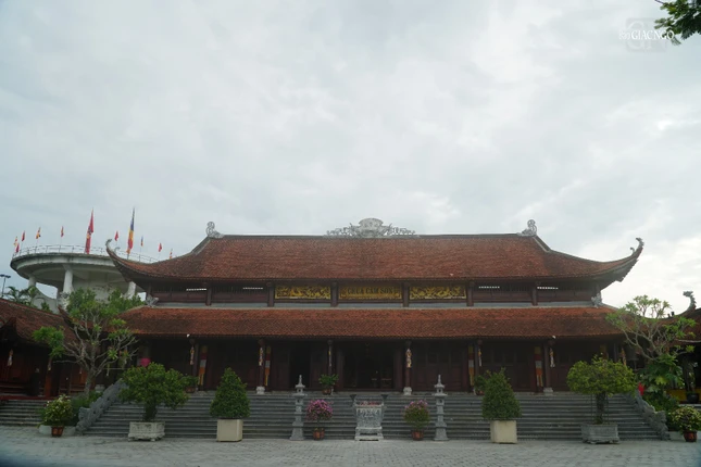 Chùa Cảm Sơn được Hòa thượng Thích Bảo Nghiêm phục dựng khi về Hà Tĩnh hoạt động Phật sự