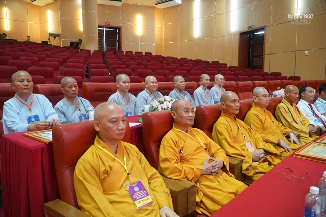 Ban Trị sự có phiên họp đầu tiên để suy cử các chức danh Ban Thường trực để trình trong phiên đại hội chính thức vào ngày mai, 2-8