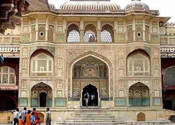 Cung điện Rajasthan - Ảnh: Indialine Cung điện Rajasthan - Ảnh: Indialine