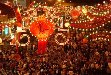 Người Singapore chào đón năm mới. (Ảnh: Visitsingaporre.com)