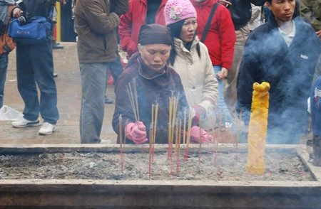 Nô nức trảy hội chùa Hương