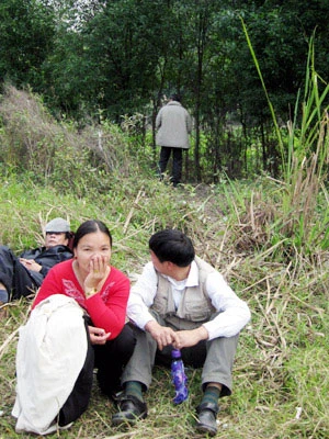 Khai hội chùa Hương: Kẹt đò hàng giờ trên suối Yến ảnh 9