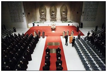 Chiêm ngưỡng nhục thân HT.Thánh Nghiêm lần cuối ảnh 2