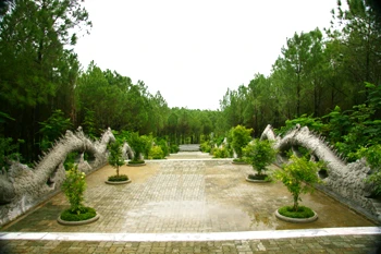 Đến Huế thăm Đền Huyền Trân Công chúa ảnh 3