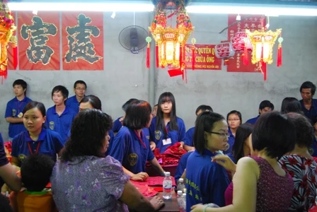 Lễ Hội lồng đèn: Nét văn hóa người Hoa trên đất Việt. ảnh 18 Lễ Hội lồng đèn: Nét văn hóa người Hoa trên đất Việt. ảnh 18