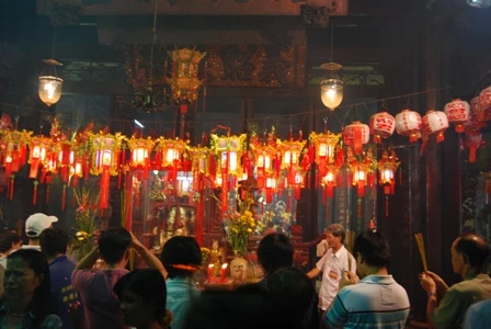 Lễ Hội lồng đèn: Nét văn hóa người Hoa trên đất Việt. ảnh 20 Lễ Hội lồng đèn: Nét văn hóa người Hoa trên đất Việt. ảnh 20