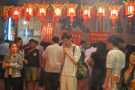 Lễ Hội lồng đèn: Nét văn hóa người Hoa trên đất Việt. ảnh 24 Lễ Hội lồng đèn: Nét văn hóa người Hoa trên đất Việt. ảnh 24