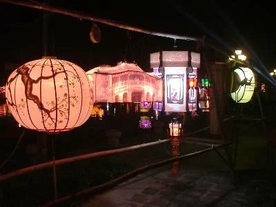 Lễ Hội lồng đèn: Nét văn hóa người Hoa trên đất Việt. ảnh 31 Lễ Hội lồng đèn: Nét văn hóa người Hoa trên đất Việt. ảnh 31